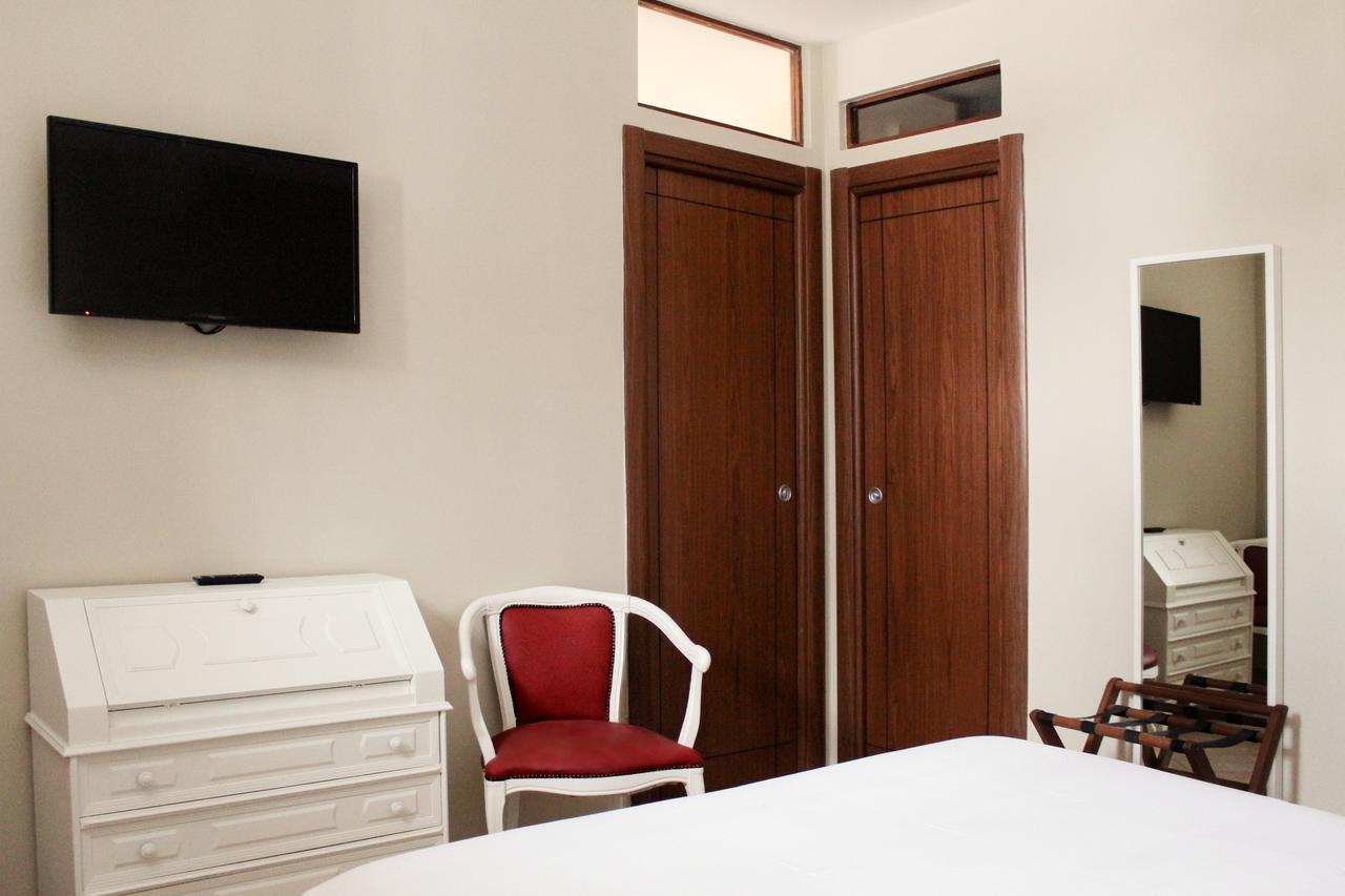 Lhp Suite Rivisondoli Exterior photo
